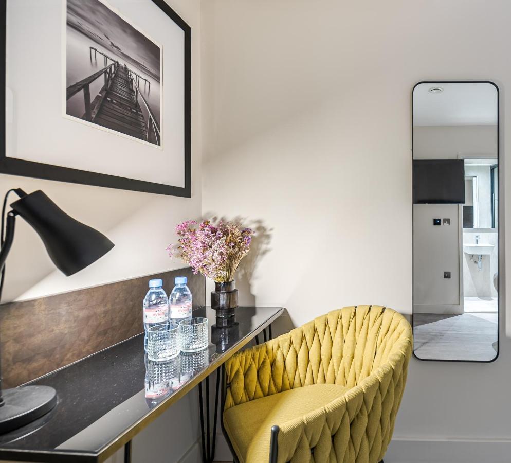 St Pancras Inn Лондон Екстер'єр фото