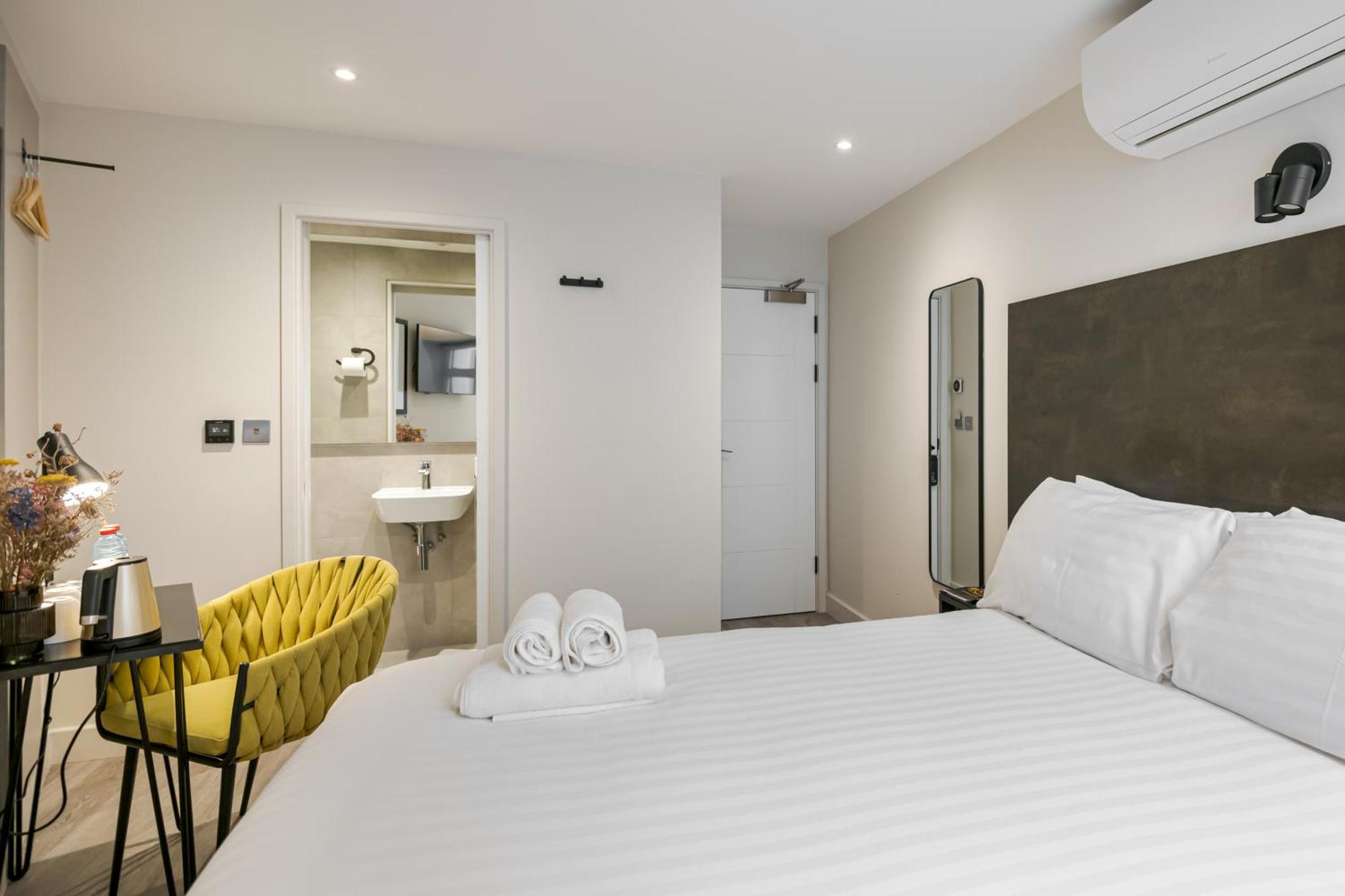 St Pancras Inn Лондон Екстер'єр фото